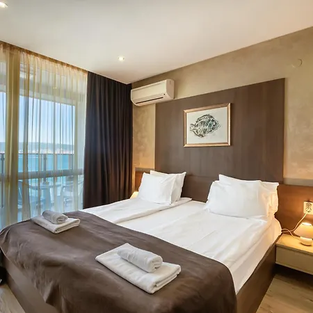Paradiso Dreams Hotel, 公寓式酒店 4*