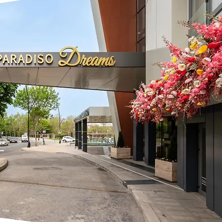 アパートホテル Paradiso Dreams 4*