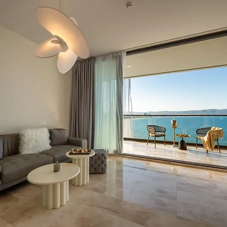 Paradiso Dreams Apart-hotel 4*